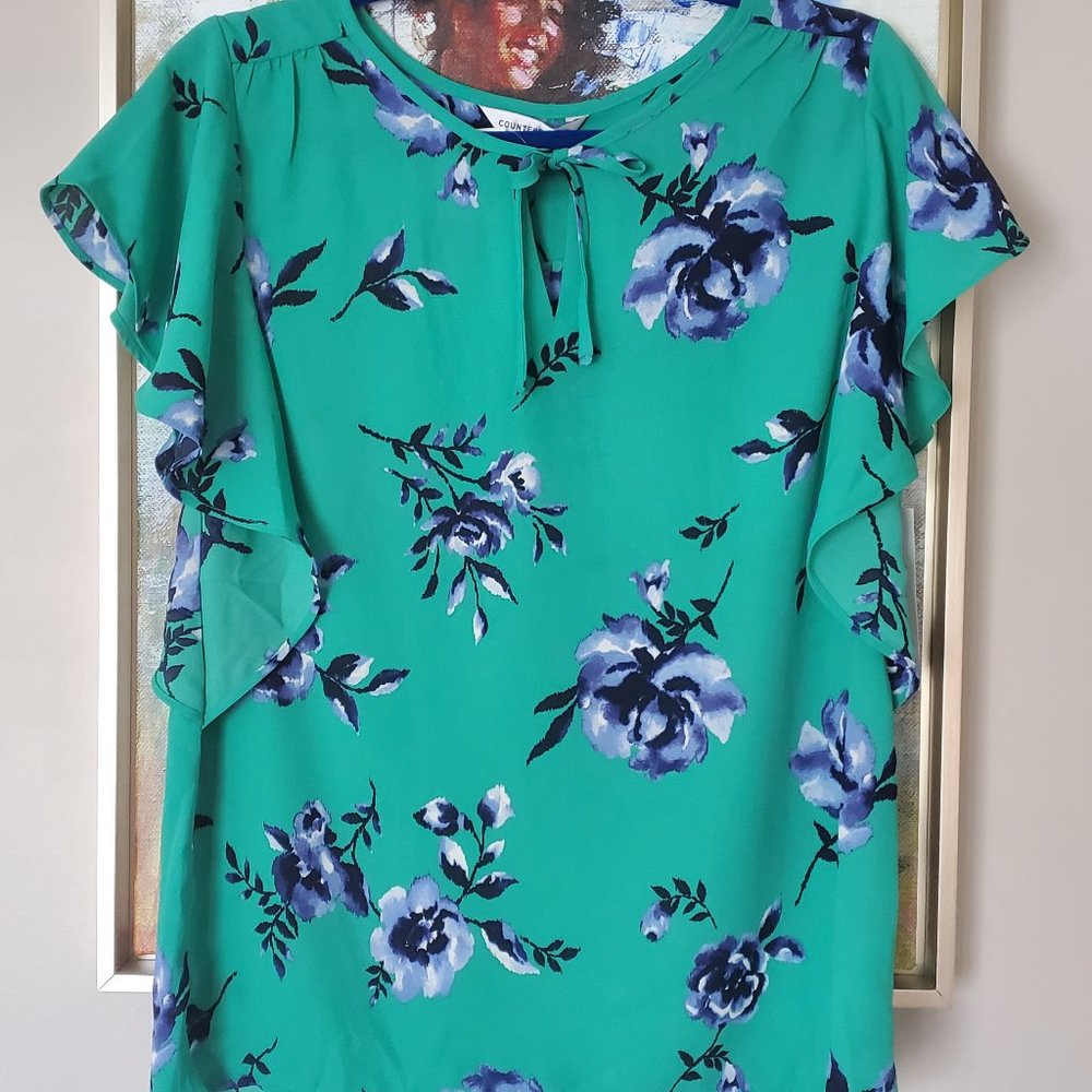 Brand new blouse with ruffle sleeve, size Small